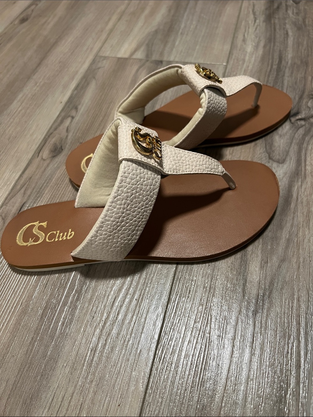Carmen Steffens Women's Cream Thong Sandals